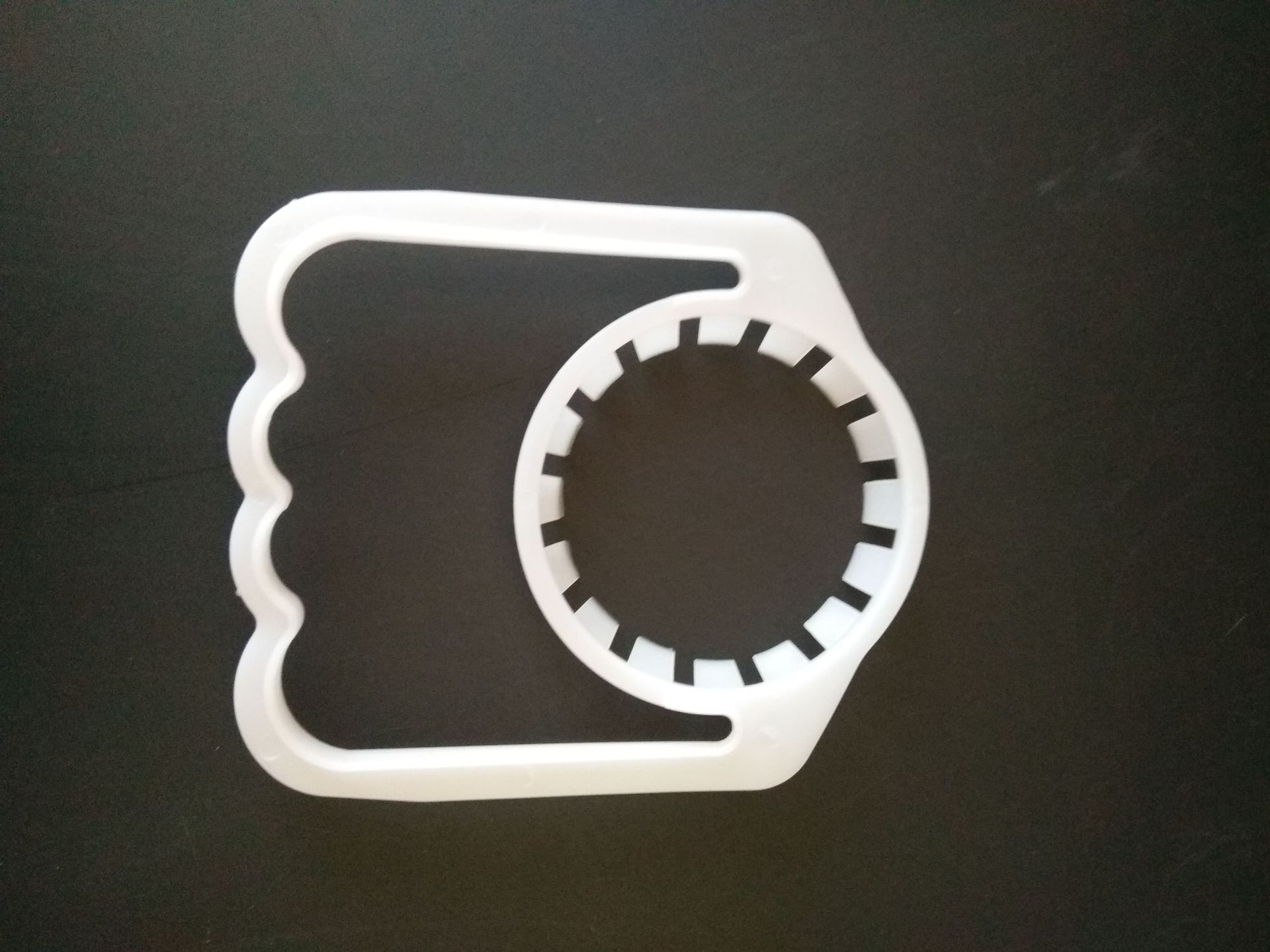 PE塑料提手/5L油瓶塑料提手/颜色可选/新四号提手