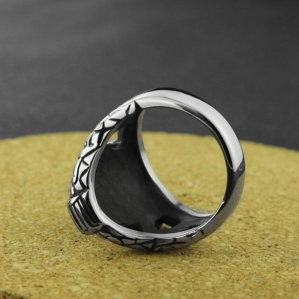 Men's ring