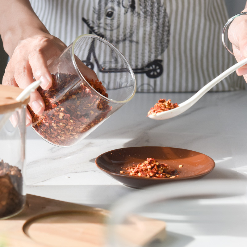 Tarro de condimento de vidrio para el hogar Caja de condimento japonesa botella de condimento frasco de sal conjunto de tres piezas suministros de cocina