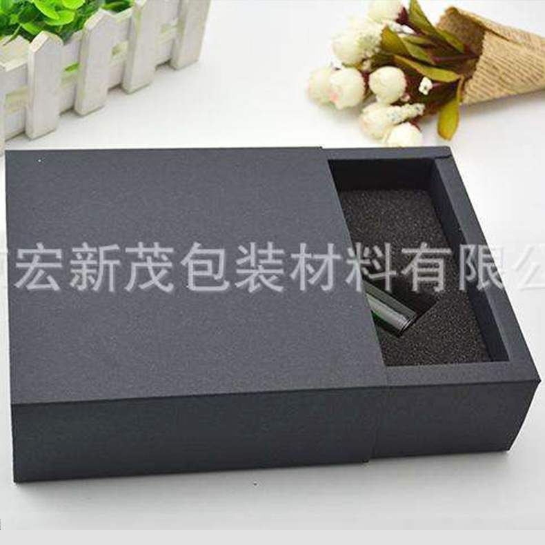 南京供应精致印刷黑卡纸盒纸箱批发