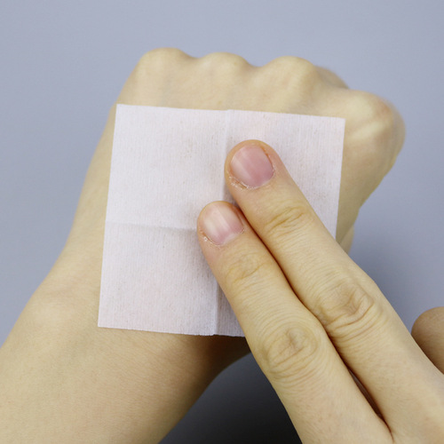 Large beta fruit alcohol cotton pads medical alcohol disposable cotton pads tableware mobile phone disinfection wipes 100 pieces