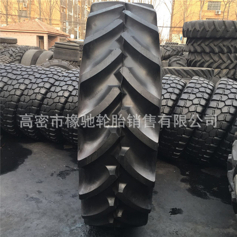 520/85R46 380/90R46 420/90R30 R-1人字全钢轮胎