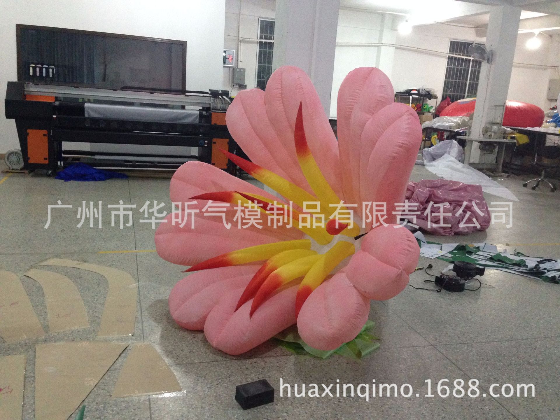 led灯饰充气花 仿真充气饰景花 酒店派对天花板吊挂花朵批发