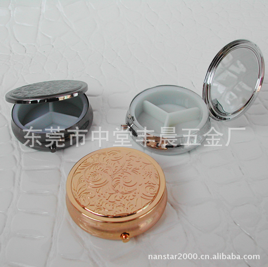 供应金属三格药盒（铜药丸盒）迷你珠宝首饰盒创意铁盒密封
