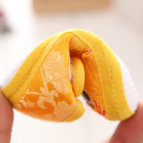 Manufacturer wholesale new baby spring and autumn tiger head shoes, 100-day-old soft-soled baby toddler tiger head shoes