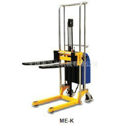 长期供应迷你轻型电动堆高车 简易型堆高车系列 价格合理