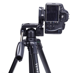 Yunteng 668 portable tripod mobile phone live broadcast bracket suitable for Canon Nikon Sony SLR camera tripod