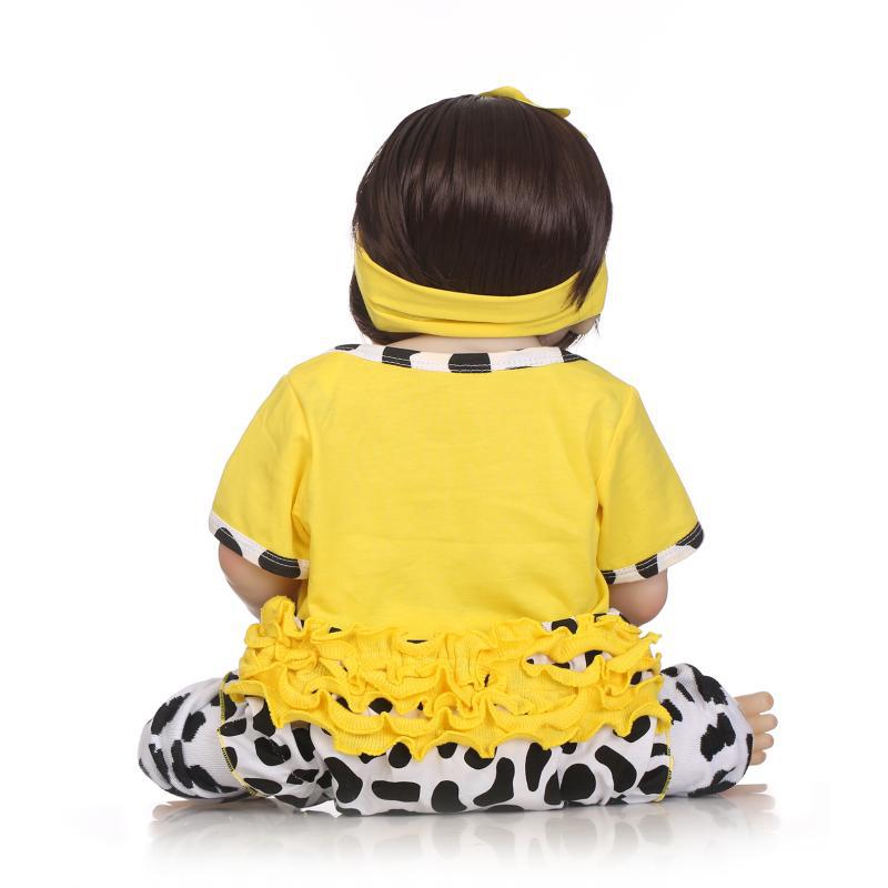 NPK pegamento completo simulación bebé muñeca Linda ropa de bebé modelo de comercio exterior recomendar