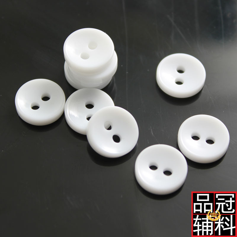 Two-eye resin button bowl-shaped spot men's and women's shirt coat windbreaker button white button oversized 10-44MM
