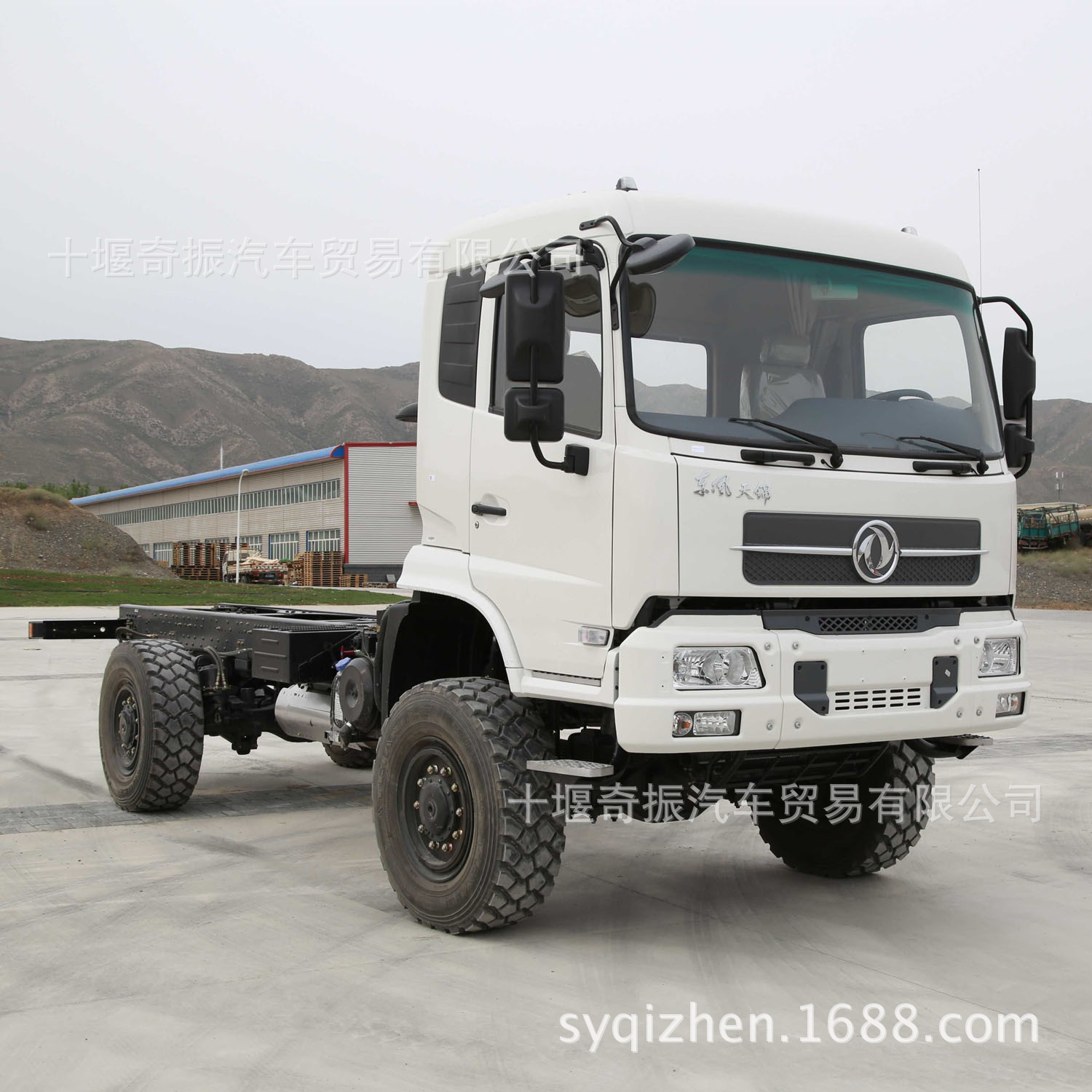 �¿�ɳ�������ԽҰ4&times;4ɭ�����������˻���