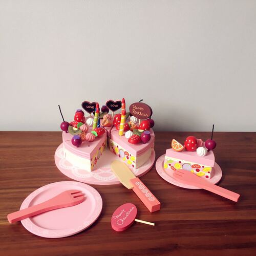 Wooden baby educational role-play toy strawberry two-layer cake children's play house birthday cake cut and see