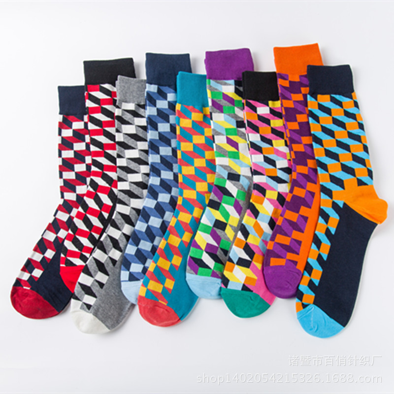 Spot happy tide socks personality fashion brand men and women couples high cotton socks wholesale 9 color optional