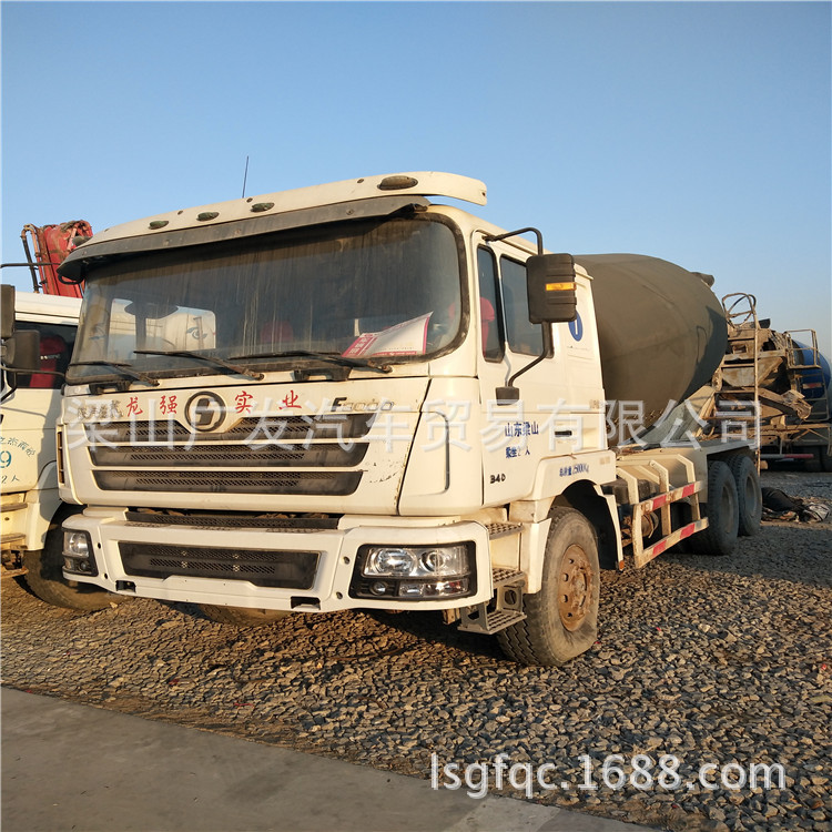 Бетономешалка HOWO GLY5317GJ85 10 м³