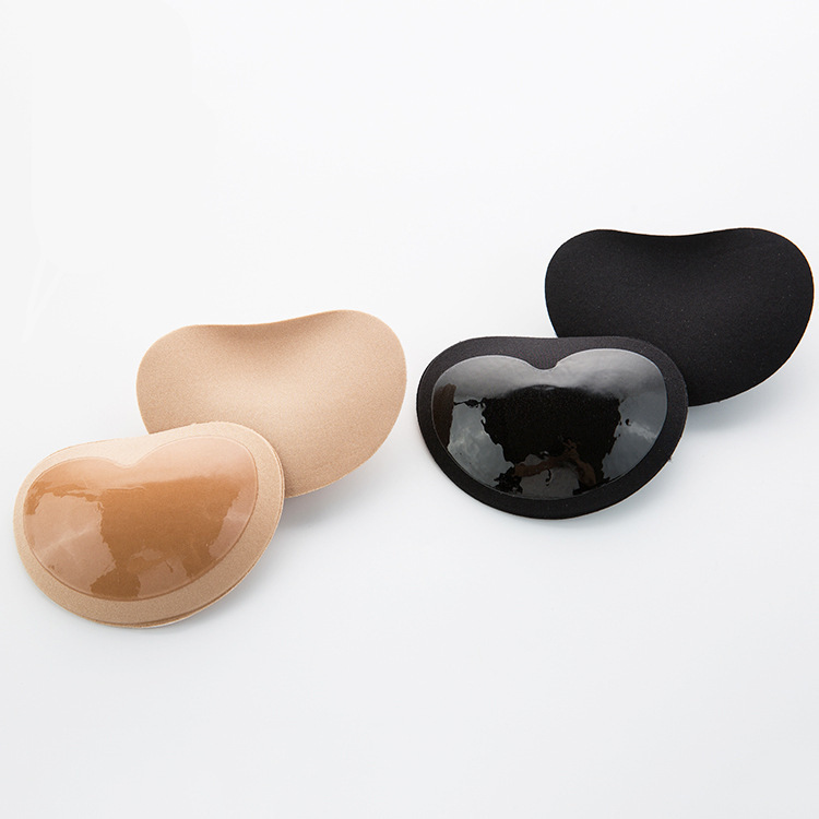 Cojín de pecho engrosado autoadhesivo en forma de corazón de pollo para mujer con sujetador adhesivo almohadilla de esponja invisible para ropa interior de inserción de silicona transfronteriza