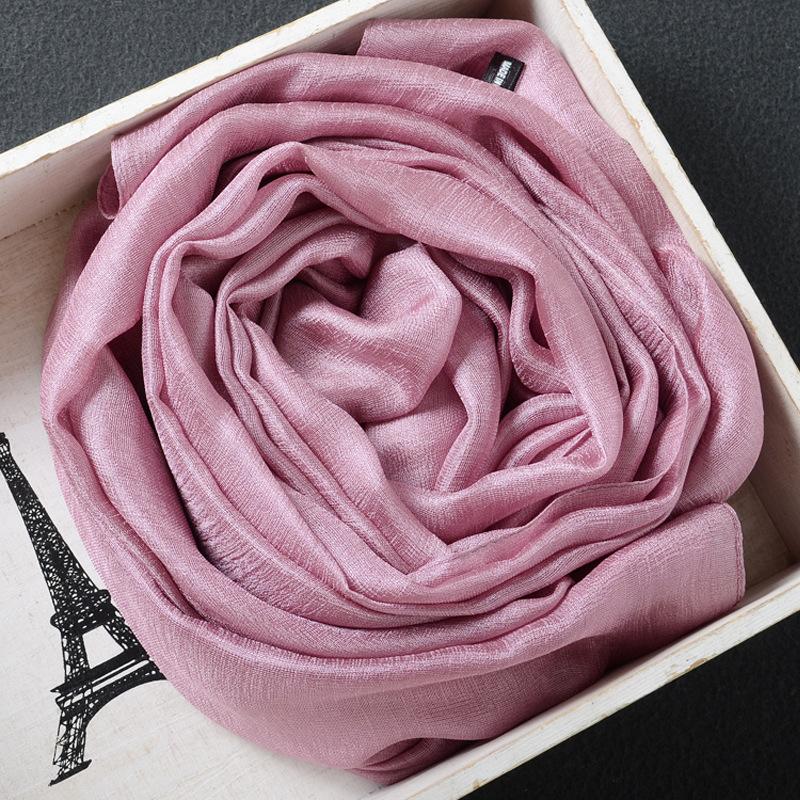 Women's Dutch en Solid Color Pearl Light Beige Silk Beach Sunscreen Scarf_voghion.com