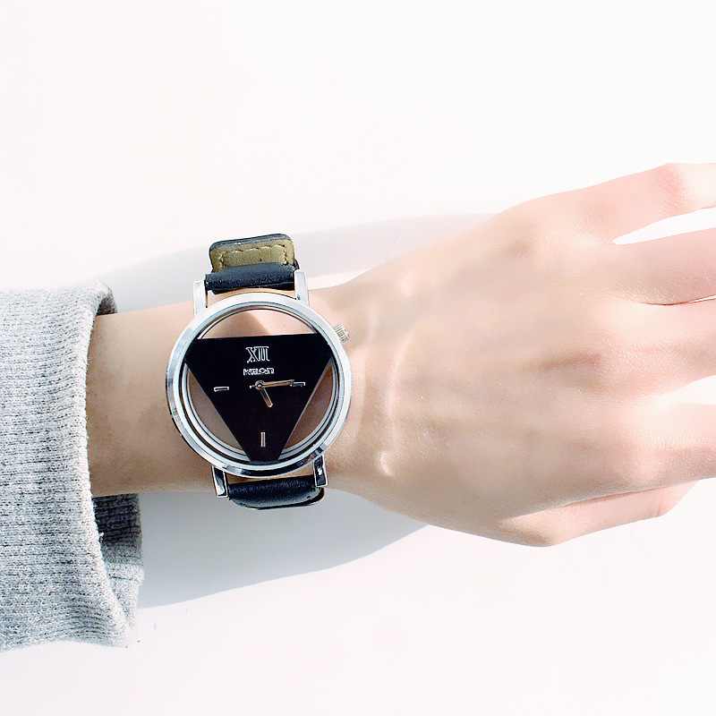 Unique Chic Simple Harajuku Triangle Watch Personalized Fashion Double-Sided Cut Out Korean Trend Student Couple Watch