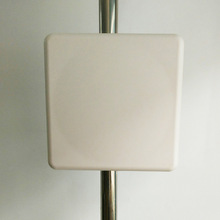 2.4GHz �����wƽ���쾀 �p�O�������ˮǻ�w ������ 18dbi