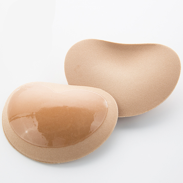 Cojín de pecho engrosado autoadhesivo en forma de corazón de pollo para mujer con sujetador adhesivo almohadilla de esponja invisible para ropa interior de inserción de silicona transfronteriza