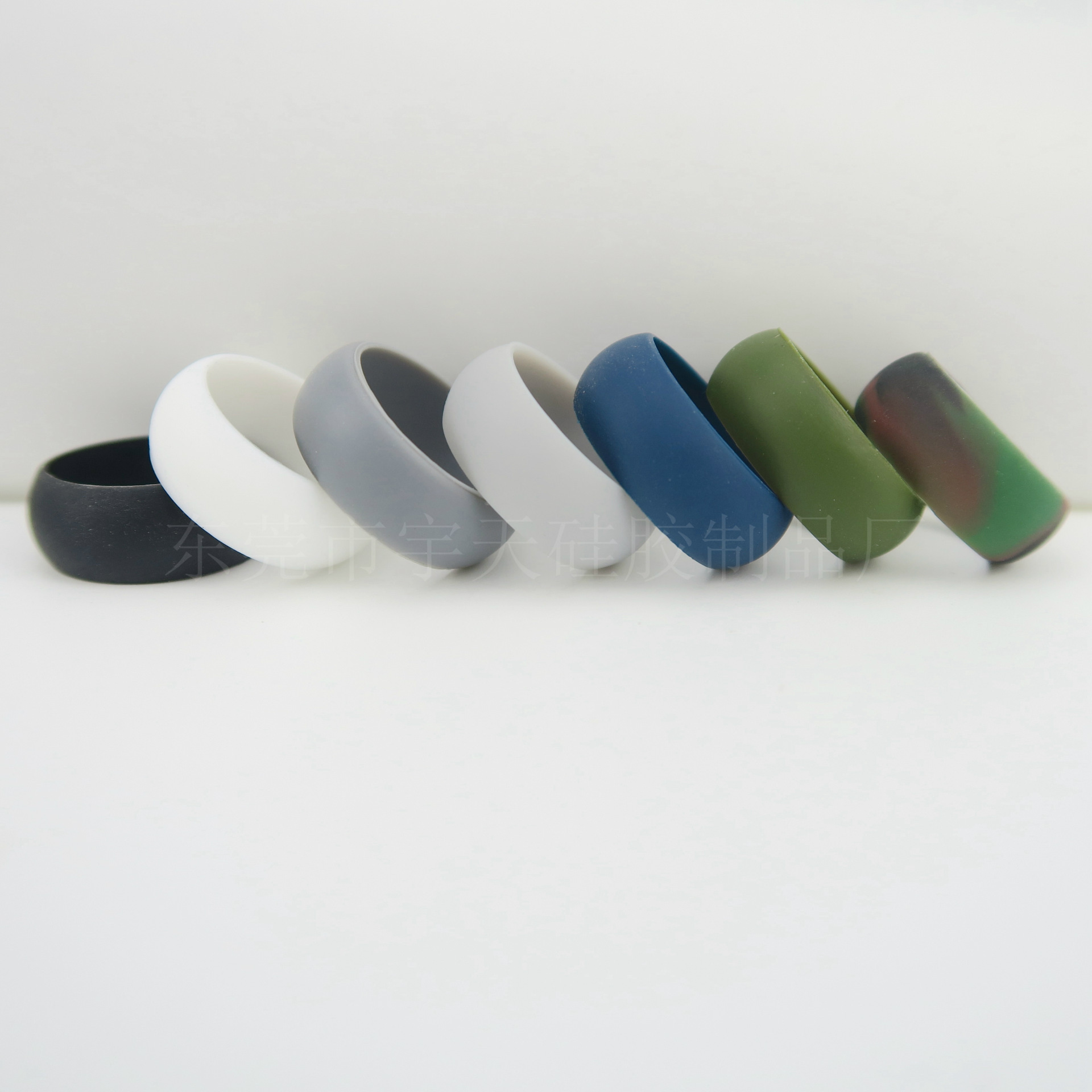 Amazon silicone ring silicone ring couple wedding ring can be engraved LOGO