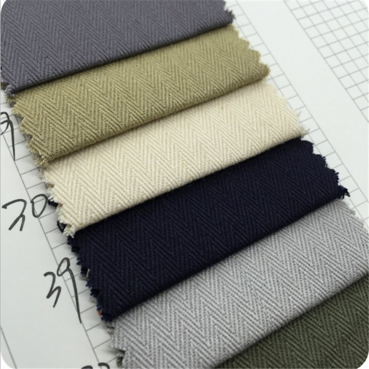 现货黑白色全棉人字斜40S鱼骨纹提花布32s迷彩印花免烫阻燃三防水