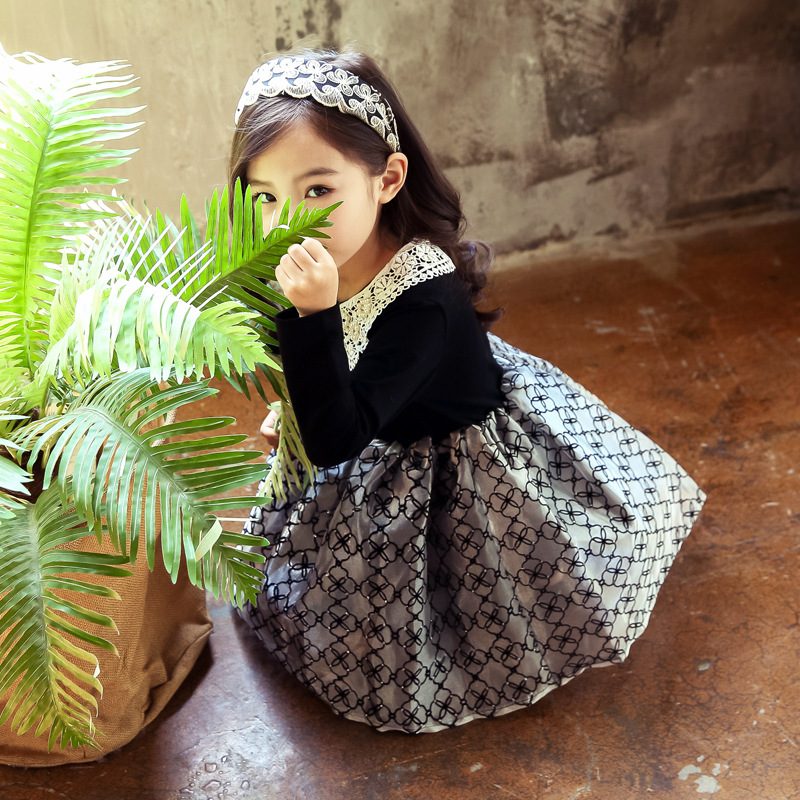 Vestido de niñas vestido de princesa para niños ropa de estilo coreano para niños primavera y otoño collar de muñeca de encaje vestido a cuadros de manga larga para niños medianos y grandes