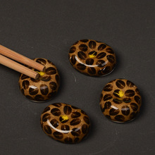 �Q�����Ӽ� ���²��ձ��M�ں��L�մɿ�� ���l��ʽ�Ƶ�����