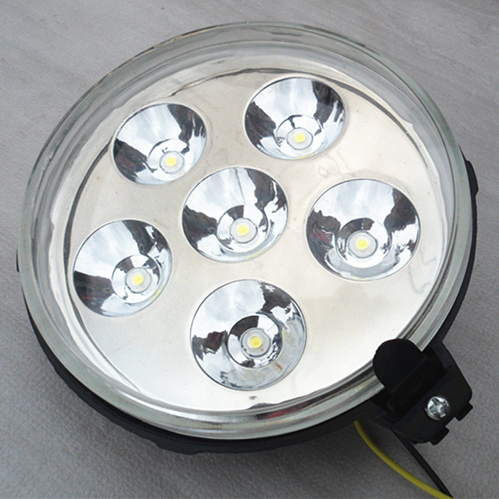 Coche LED techo proyector 4*4 off-road vehículo modificación Instalación de luz auxiliar luz delantera parachoques luz de techo