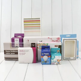 纸类标签;纸盒;不干胶标签