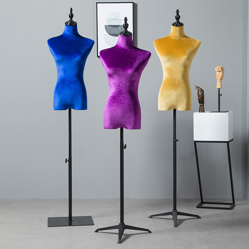 Modelo de busto accesorios femeninos de terciopelo dorado de color modelo de ventana de exhibición modelo de ropa de boda base de hierro image 5