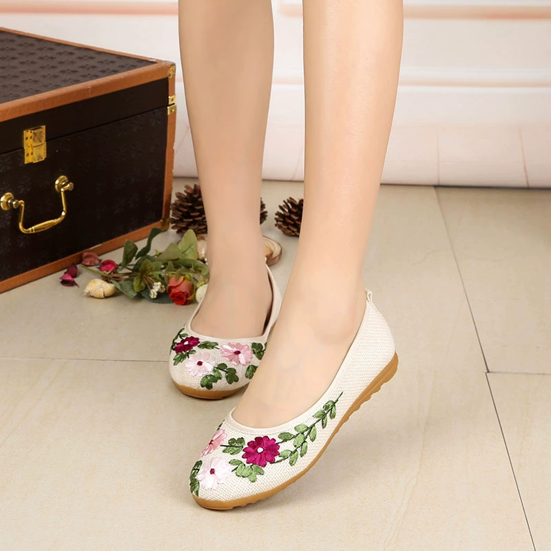 2018 Новая женская обувь ручной работы Тканевая обувь в этническом стиле вышитая обувь на плоской подошве льняная обувь в этническом стиле