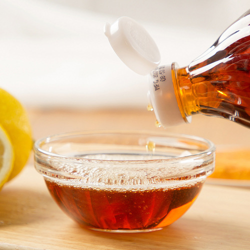 Thai imported taste dew brand fish sauce 700ml commercial packaging imported fish sauce Southeast Asian cuisine used as raw material for Thai cuisine