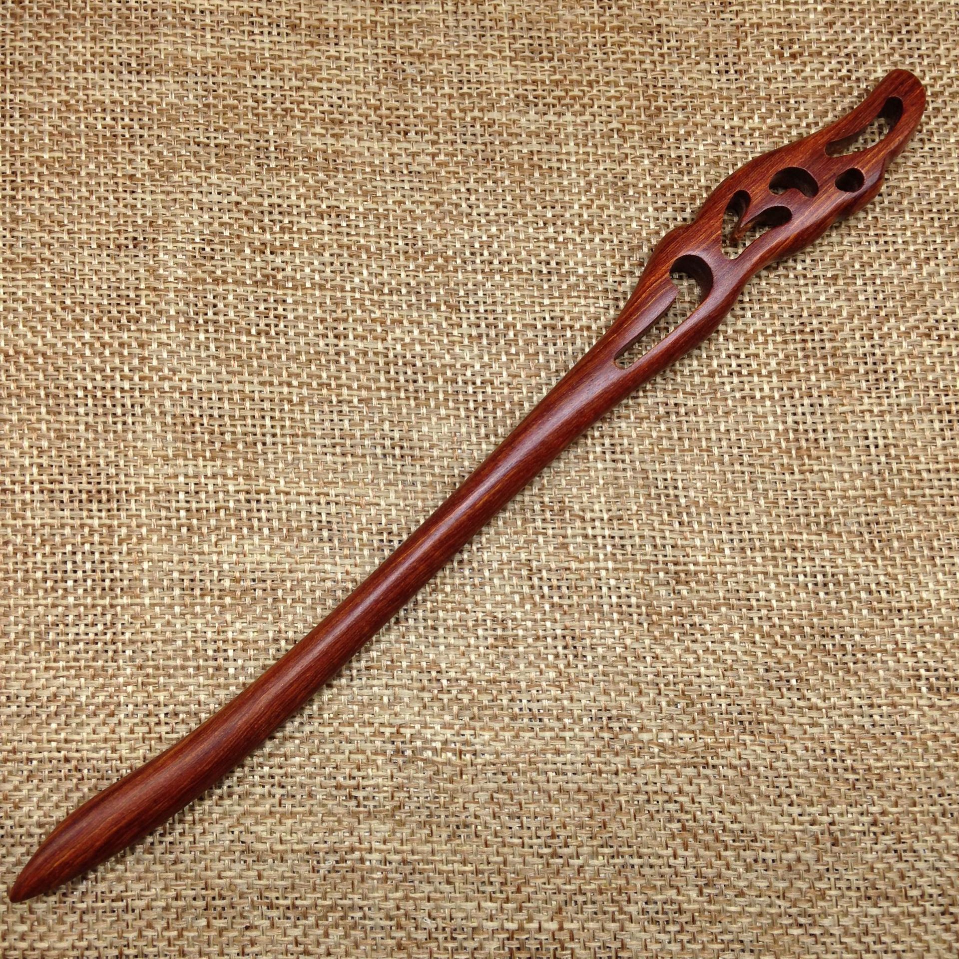 Red sandalwood 6058
