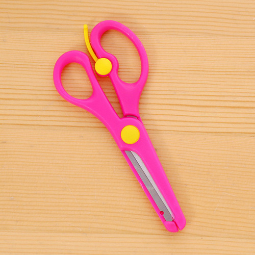 Children's safety scissors for paper cutting with blade scissors for toddlers anti-pinch elastic plastic student handmade small scissors wholesale