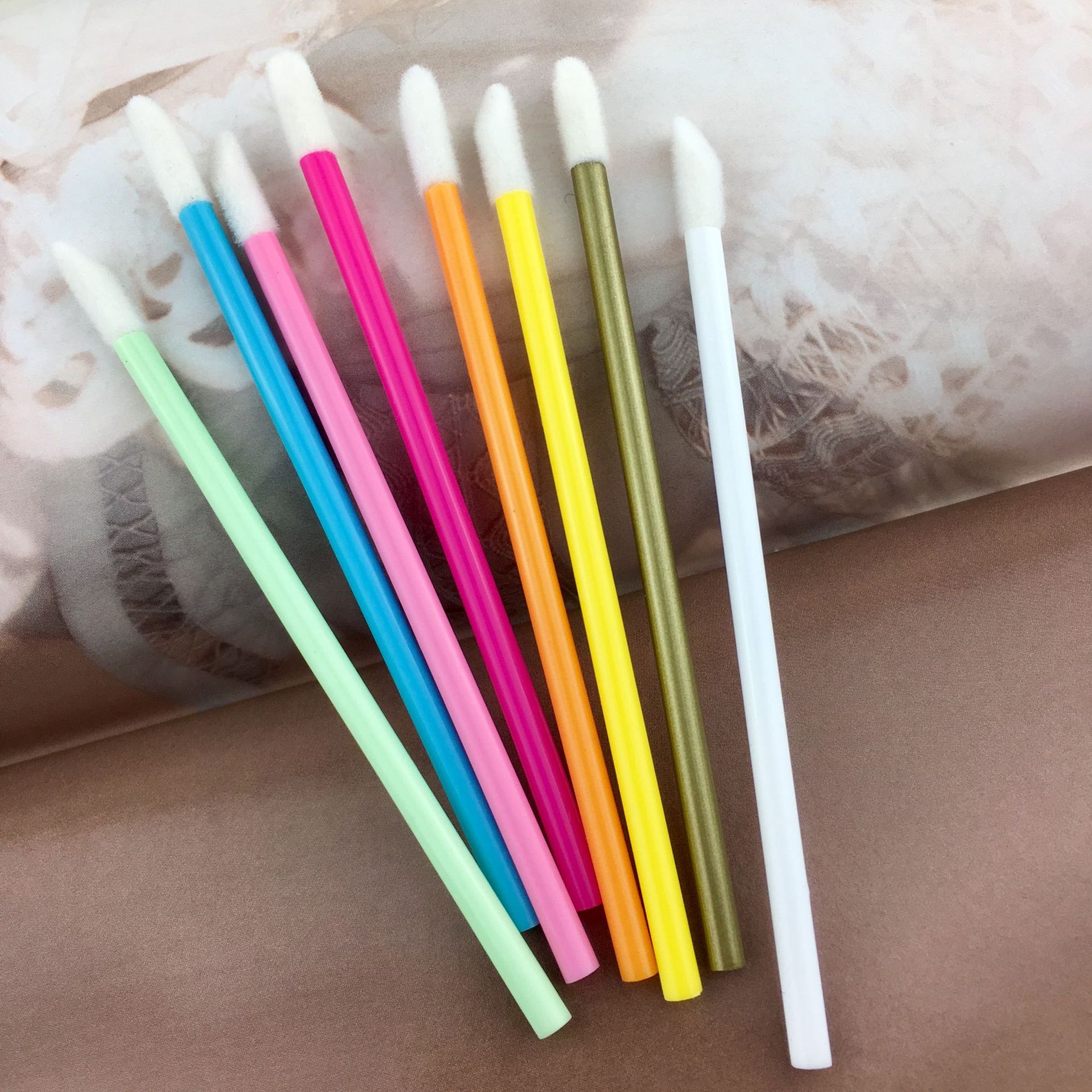 一次性唇刷 遮瑕刷 黑色唇彩刷毛刷头 美妆工具 便携款