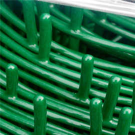 厂家直销荷兰网铁丝网围栏养殖护栏网包塑栅栏养鸡鸭鹅铁网保质量
