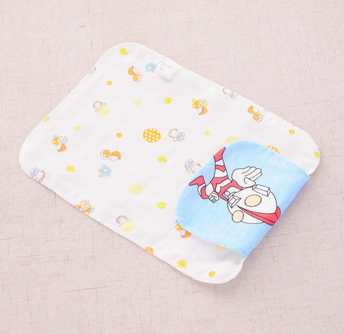 New children's sweat-absorbent towel, baby cotton sweat towel, kindergarten cotton gauze pad back, 4-layer printed sweat towel