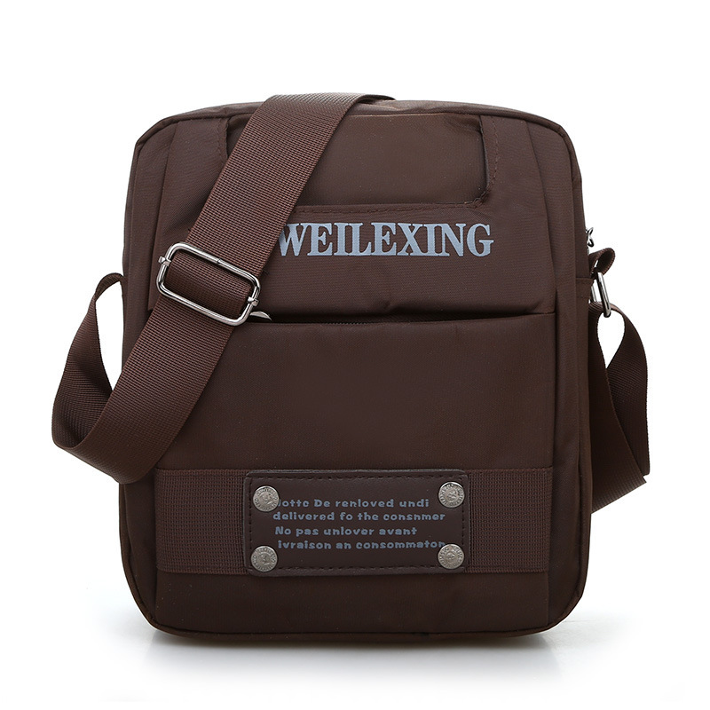 Bolso bandolera unisex de nailon de nuevo estilo, color liso, moderno, impermeable, ligero, para viaje, modelo unisex.