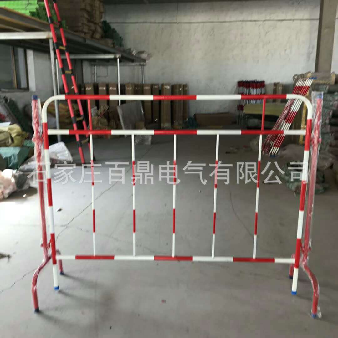 WL-B-0.8*1.6m组合型安全围栏护栏金属围栏电站红白围栏总高1.2M
