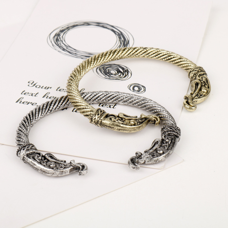 New Vikings bracelet Fenrir Viking logo open bracelet vintage jewelry factory wholesale New Vikings bracelet Fenrir Viking logo open bracelet vintage jewelry factory wholesale