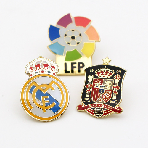 Fan supplies World Cup Spain Germany France Brazil Argentina Portugal team emblem brooch badge