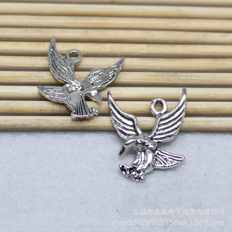 Factory Direct Sales DIY Retro Alloy Pendants Small Eagle Bracelet Necklace Handmade Alloy Jewelry