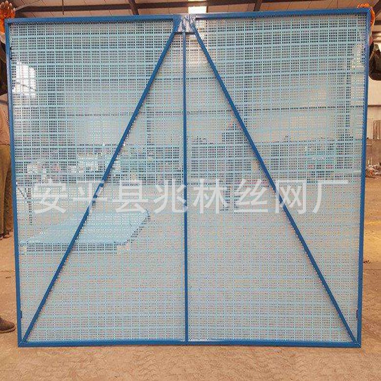 安平实体厂家现货供应建筑高层安全防护爬架网高楼防盗网圆孔网