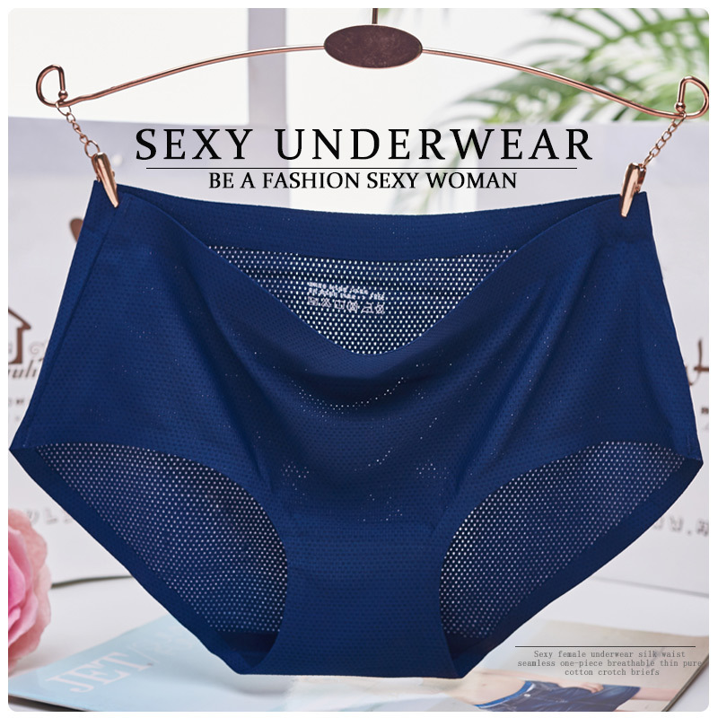 Breathable Ice Silk Traceless Underwear One-piece Women's Underwear Briefs Cotton Bottom Crotch Mid-waist Large Size Underwear