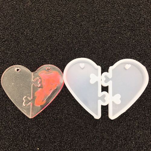 DIY Silicone Crystal Resin Couple Pendant Charm with Heart Lock Fastener, New Resin Mold, Resin Mold Ashtray