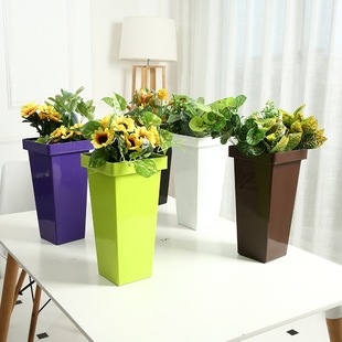 �������r�����bͰ�����B��Ͱ�ѻ�Ͱ���û��ꙻ��չʾ�����r����Ͱ