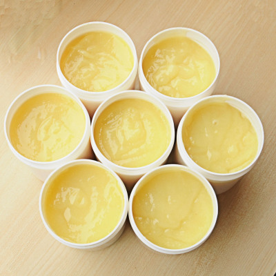 蜂场供鲜蜂王浆500g批发自产新鲜活性蜂乳蜂皇浆瓶装原王浆|ru