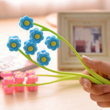 跨境热销手持脸部按摩器3D滚轮式Y型面部按摩仪器手动现货批发