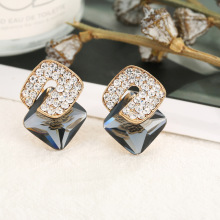 �n������|���ζ���ˮ�����s���� ���h���Ʒ�F��Ů���