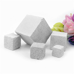 Square Volcano Parrot Grinding Stone, Hamster & Small Pet Dental Chewing Stone – Made from Volcanic Rock, Durable and Bite-Resistant for Rabbits and Guinea Pigs