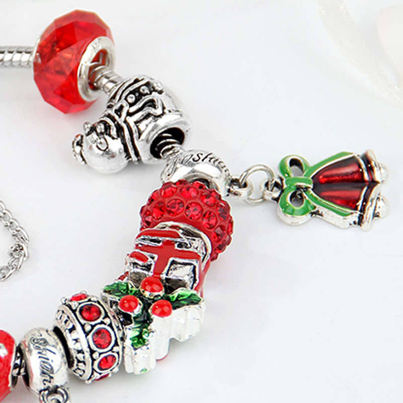 Braccialetti di perline natalizie, braccialetti di perline di cristallo, braccialetti di cristallo rosso natalizio, gioielli creativi in stile europeo e americano, ornamenti per le mani_voghion.com